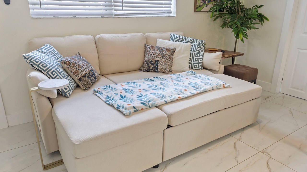 Photo of Livingroom in Riviera Bay