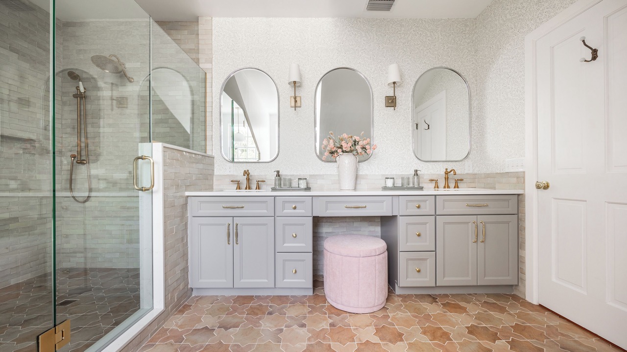 Photo of Bathroom in Alachua