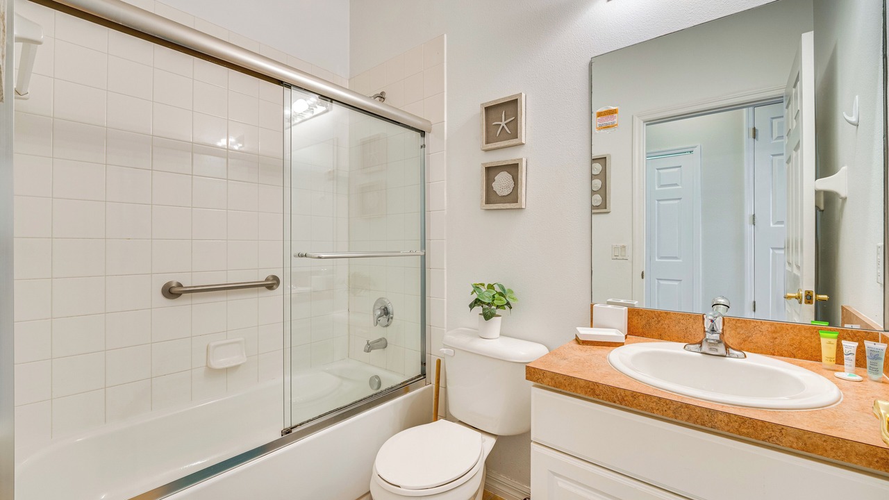 Photo of Bathroom in Highgate Park