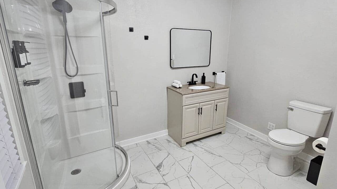 Photo of Bathroom in Navy Point