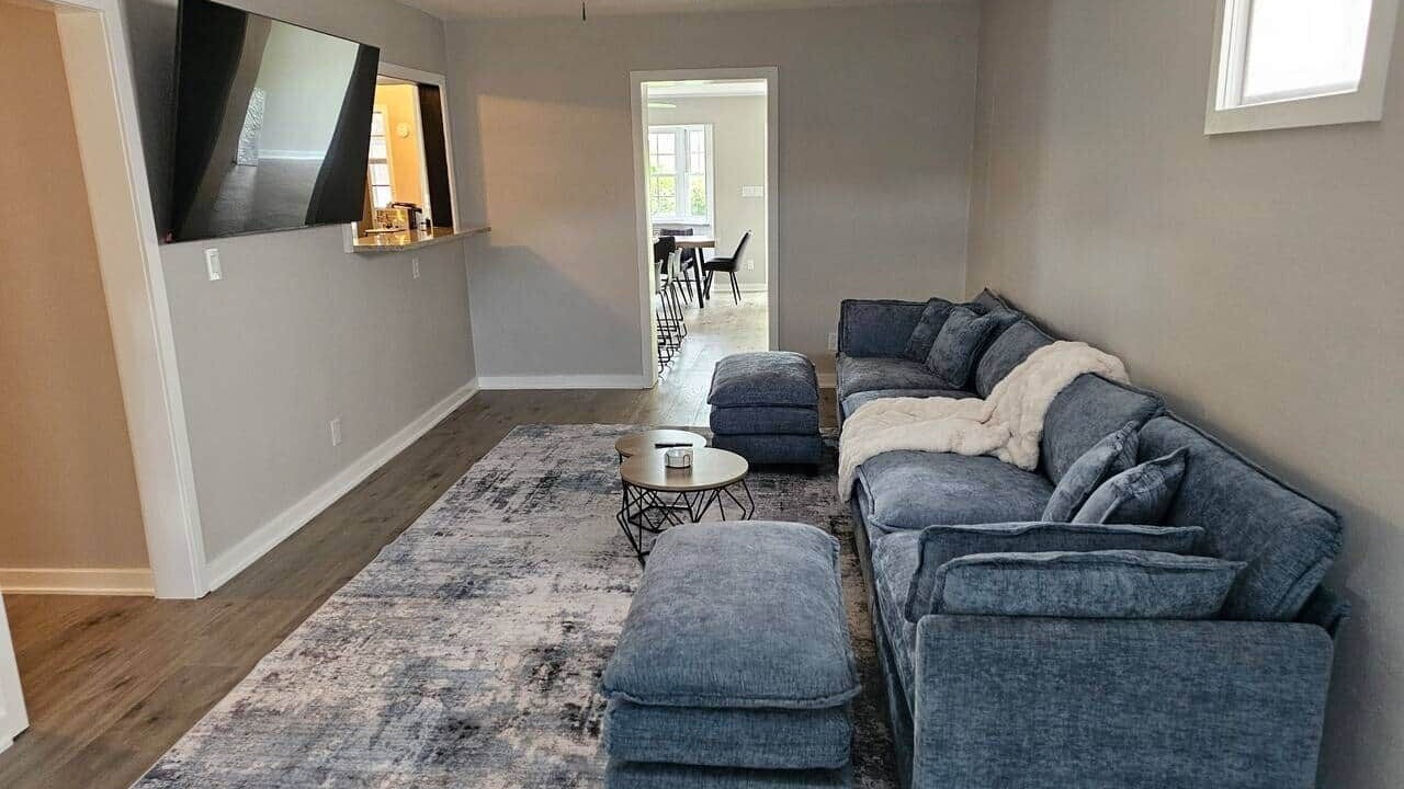Photo of Livingroom in Navy Point