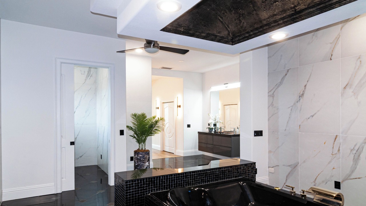 Photo of Bathroom in Cape Coral