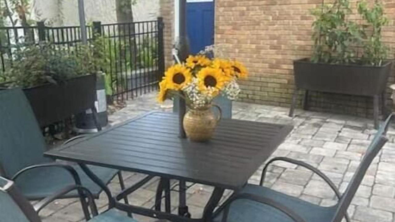 Photo of Outdoor in Avondale