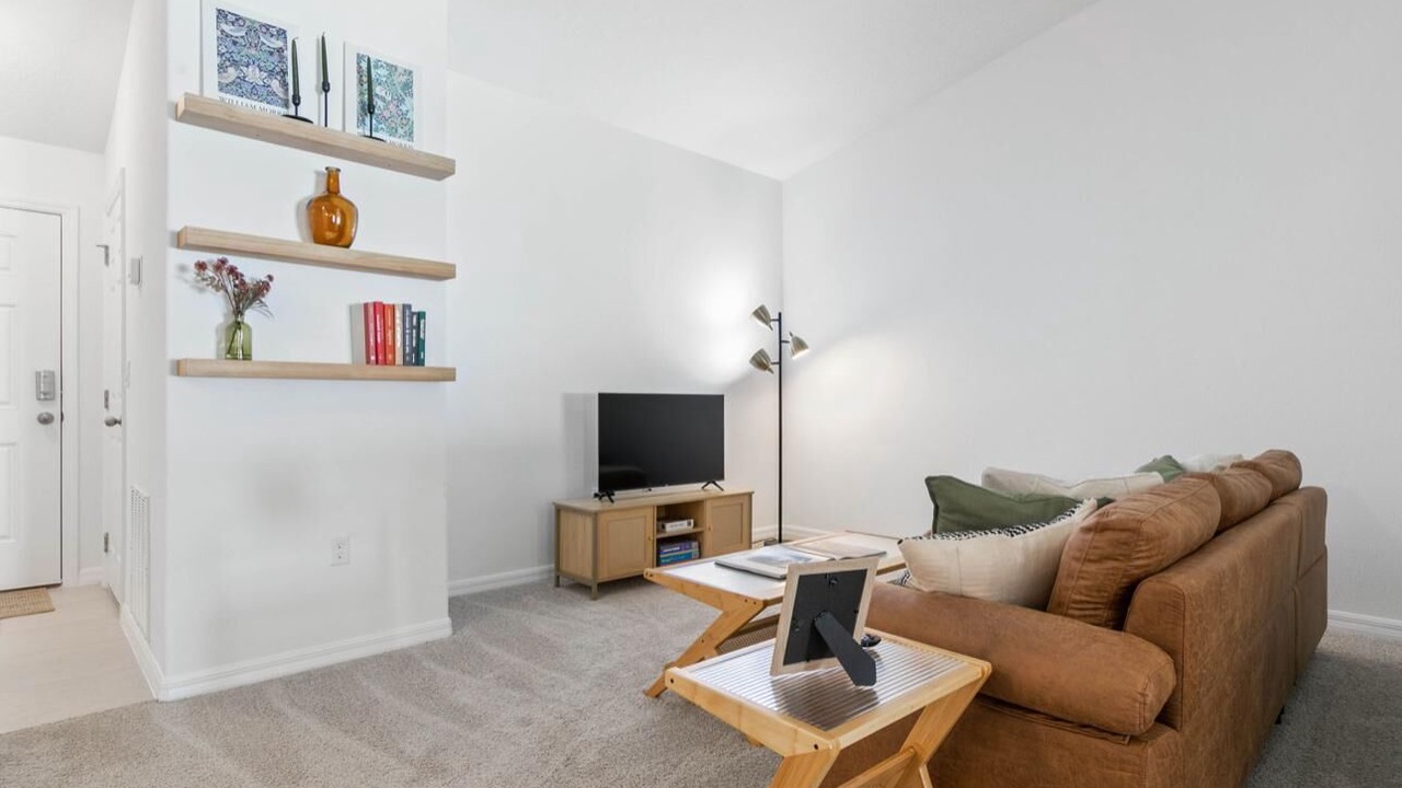 Photo of Livingroom in Indian Trails