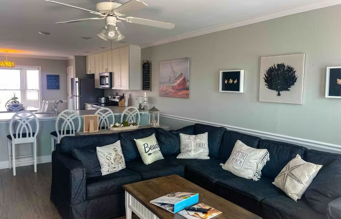 Photo of Livingroom in Port St. Joe