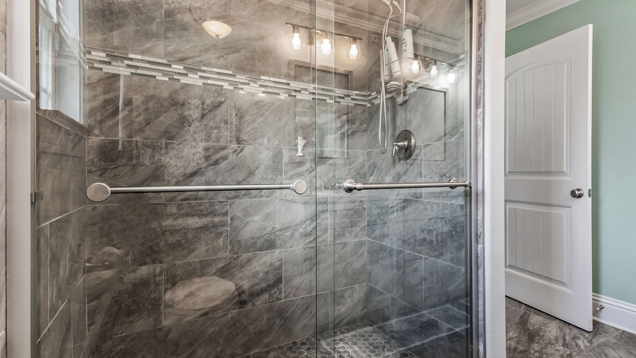 Photo of Bathroom in Crawfordville