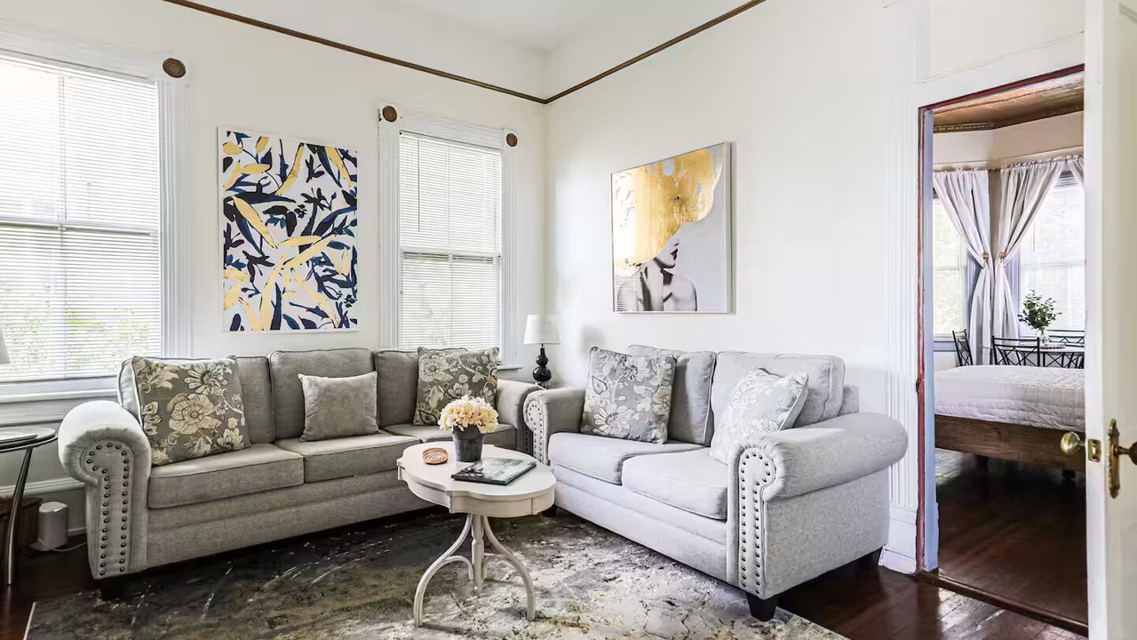 Photo of Livingroom in Dixon Park