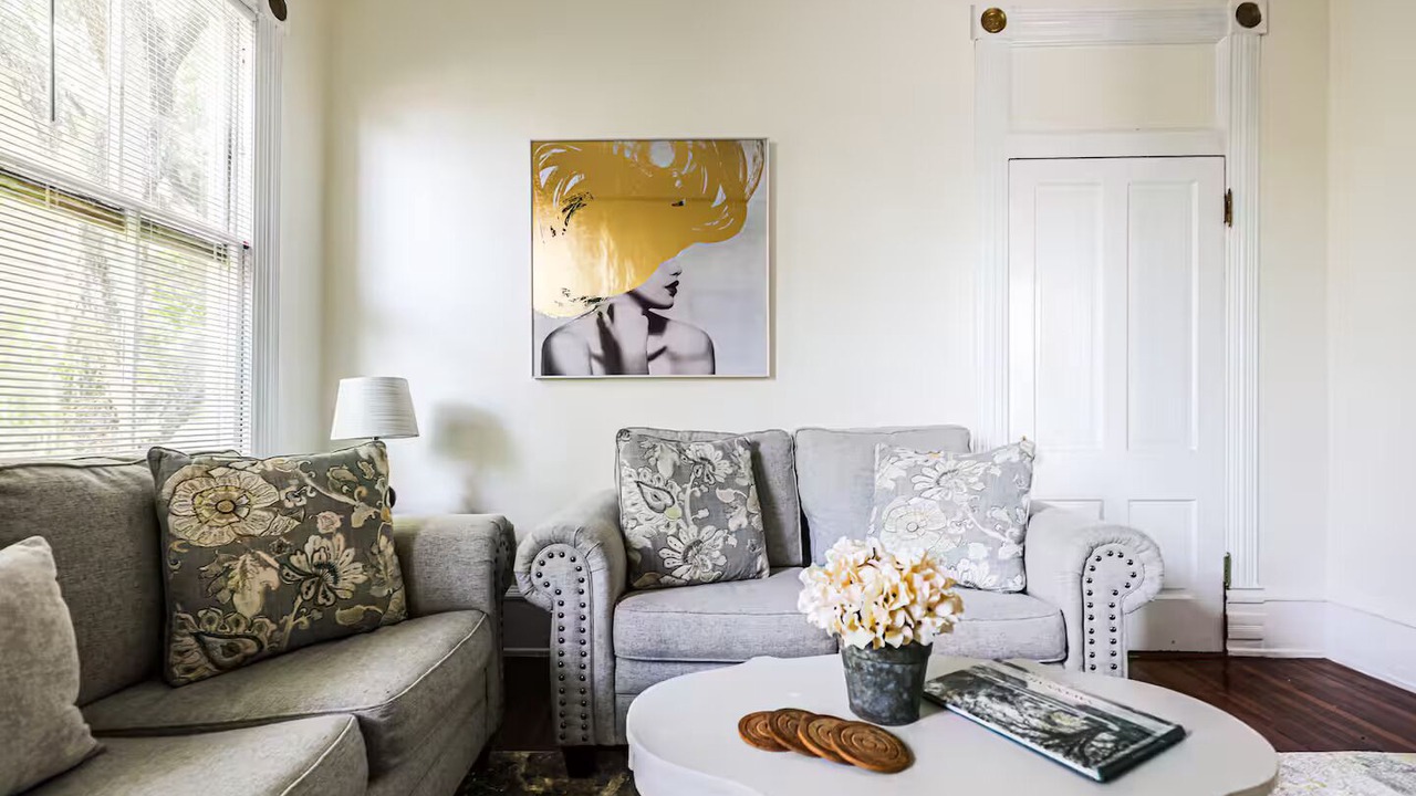 Photo of Livingroom in Dixon Park