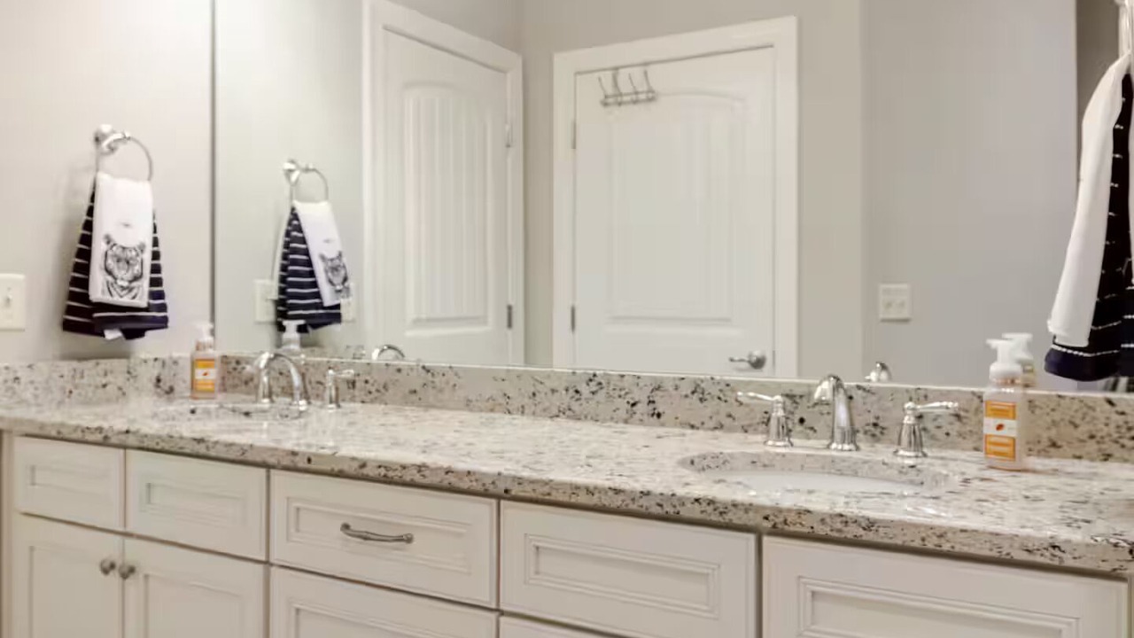 Photo of Bathroom in Auburn