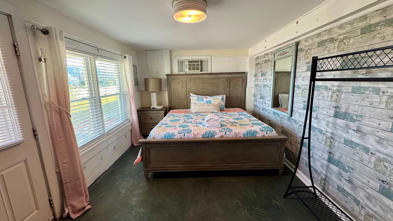 Photo of Bedroom in Edisto Island