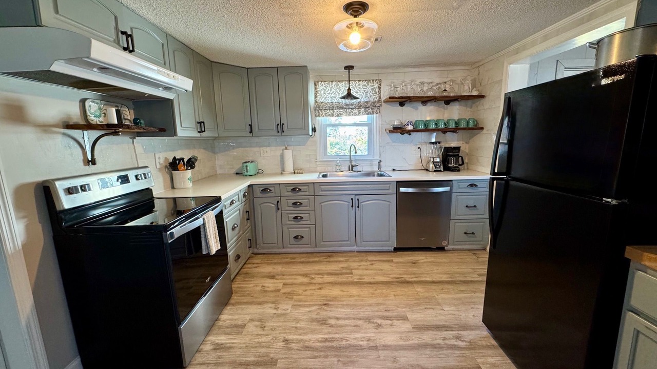 Photo of Kitchen in Edisto Island