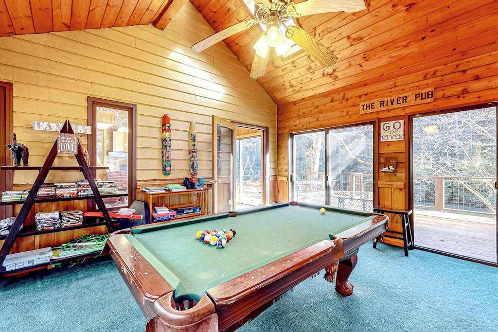 Photo of Bedroom in Ellijay