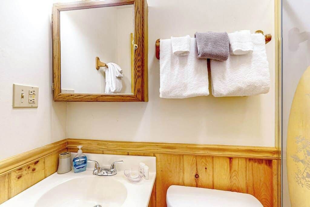 Photo of Bathroom in Ellijay