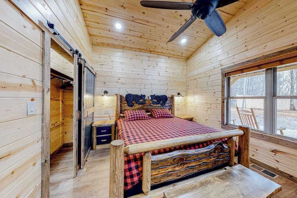Photo of Bedroom in Sautee Nacoochee