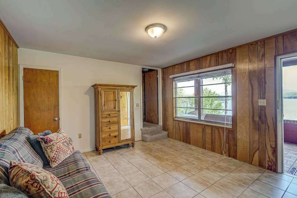 Photo of Livingroom in Cedar Cliff