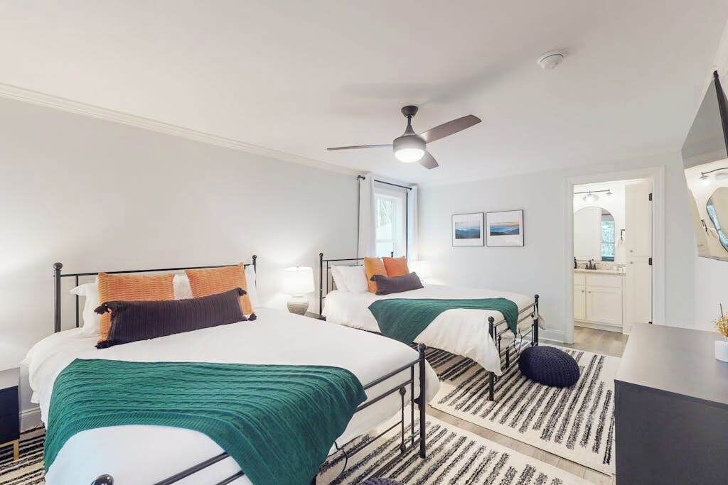 Photo of Bedroom in Helen