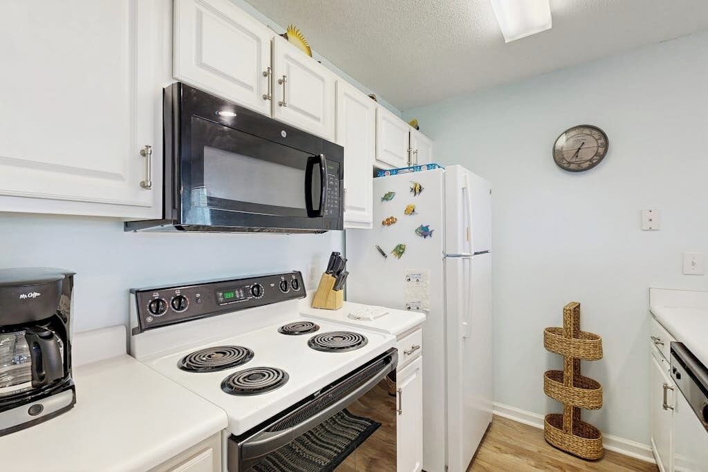 Photo of Kitchen in Carolina Yacht Landing