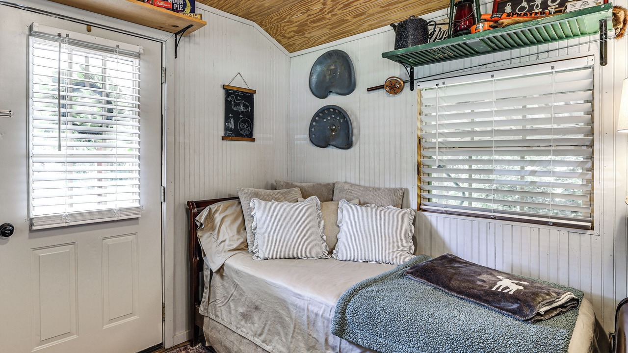 Photo of Bedroom in Dayton