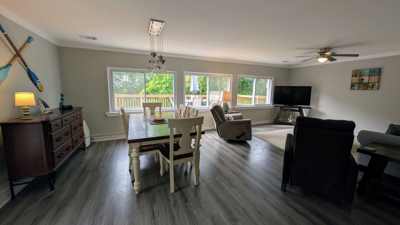 Photo of Livingroom in Gainesville