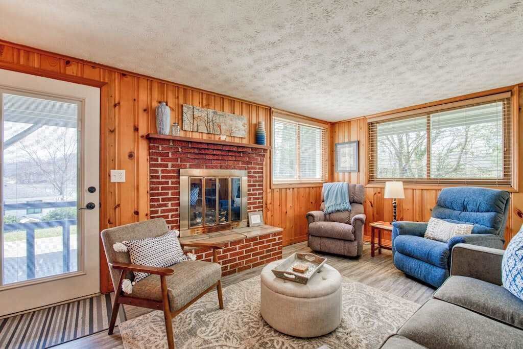Photo of Livingroom in Lake Junaluska