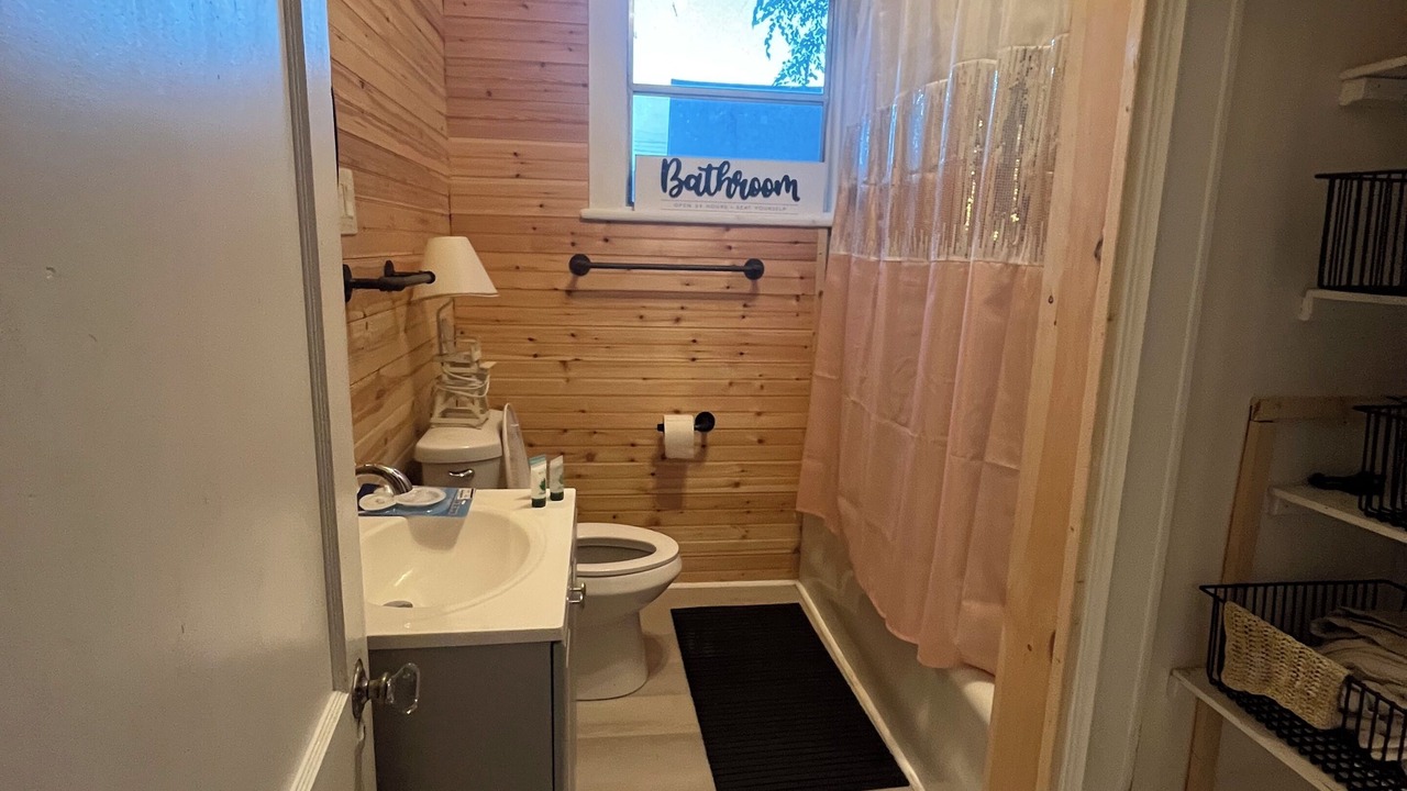 Photo of Bathroom in Cleveland