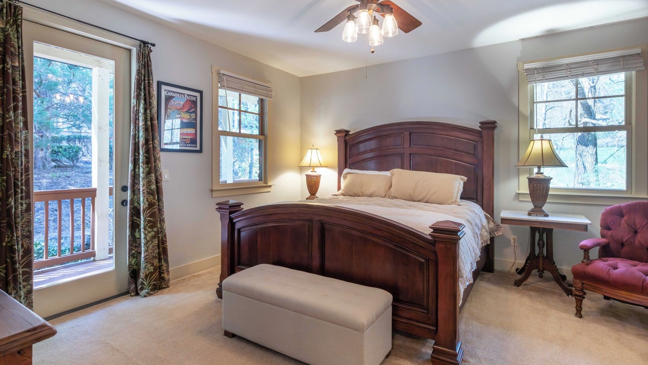 Photo of Bedroom in Bear Lake Reserve