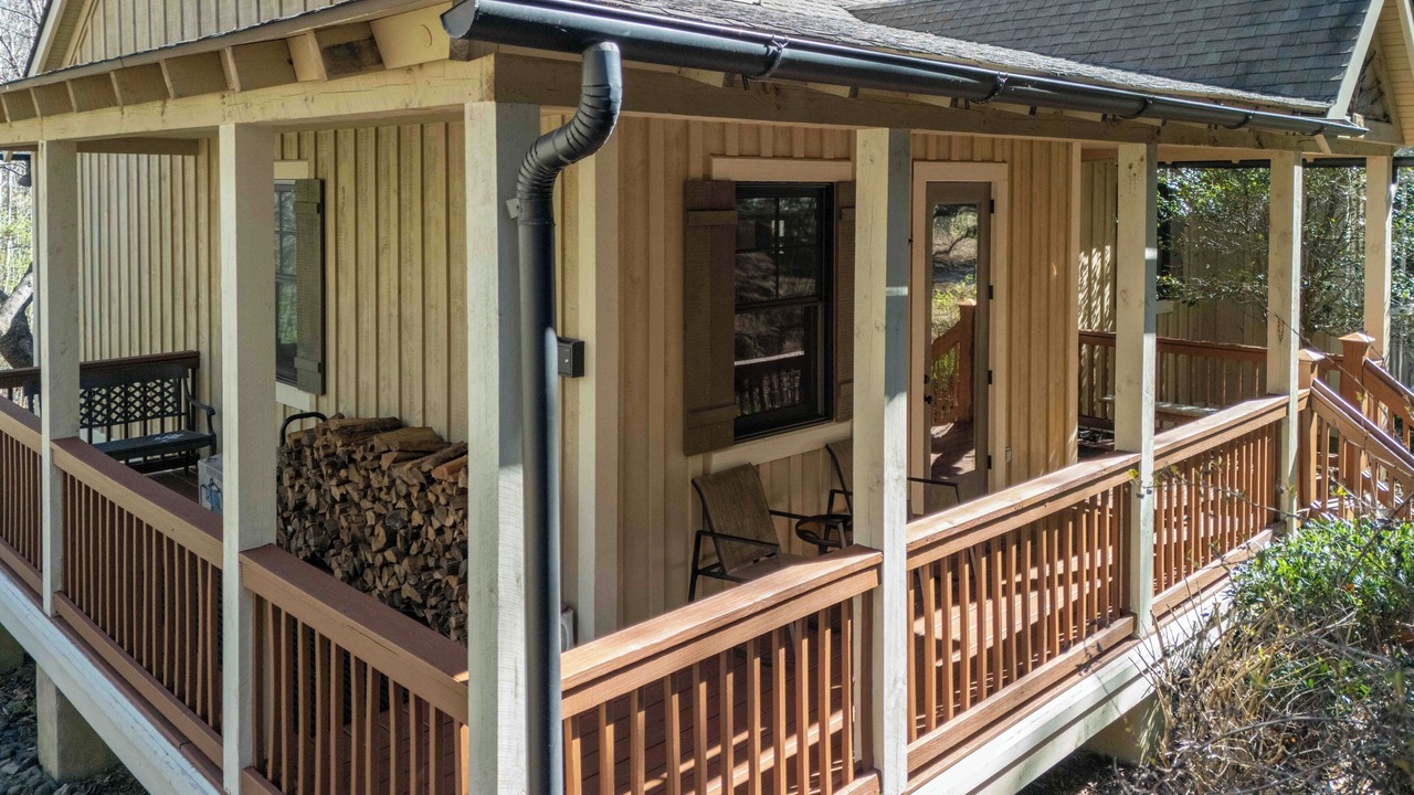 Photo of Patio Balcony in Bear Lake Reserve