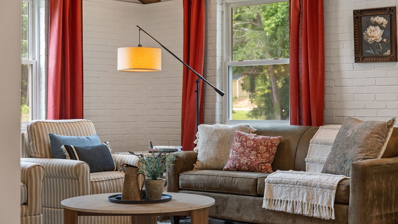 Photo of Livingroom in Greer