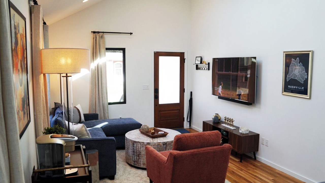 Photo of Livingroom in Germantown