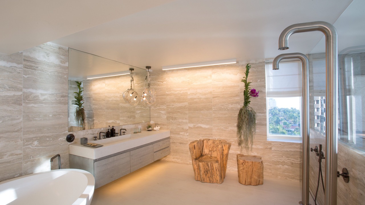 Photo of Bathroom in South Beach