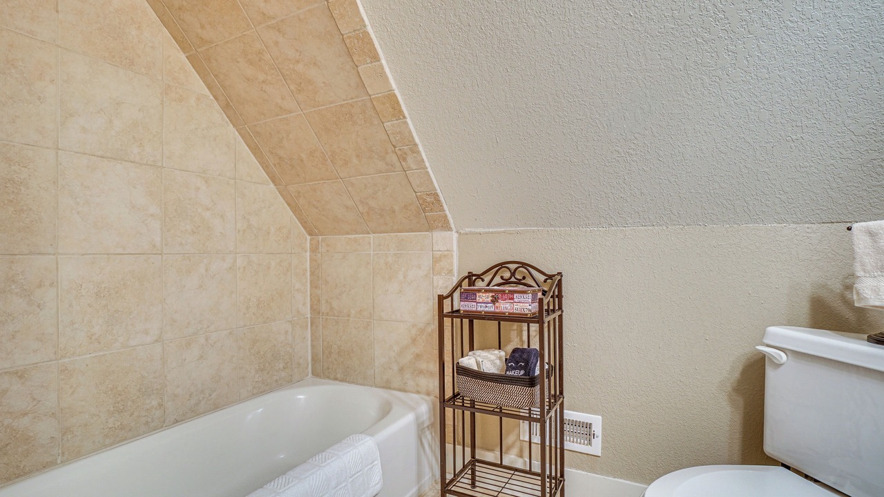 Photo of Bathroom in Helen