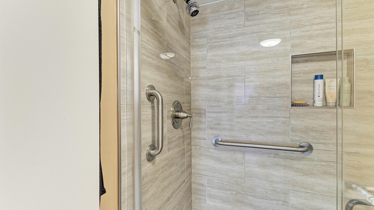 Photo of Bathroom in Vamo