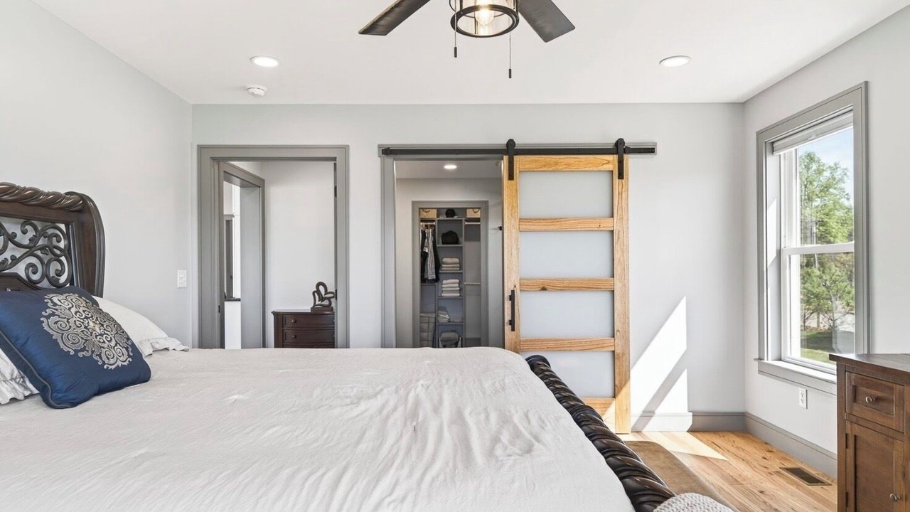 Photo of Bedroom in McMinnville
