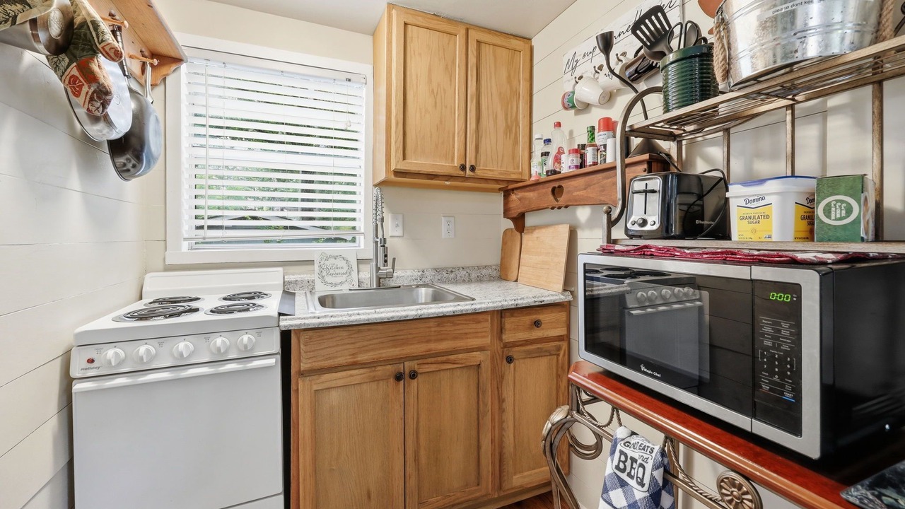 Photo of Kitchen in Qualla