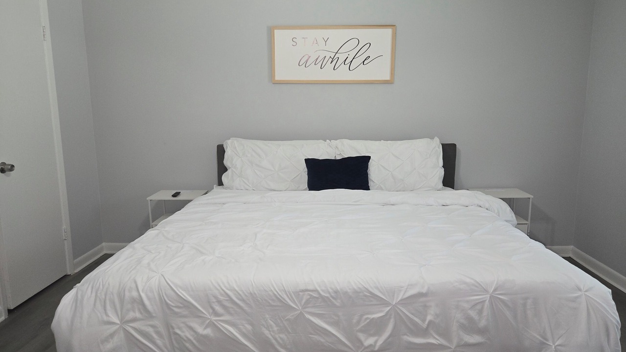 Photo of Bedroom in Forest Park