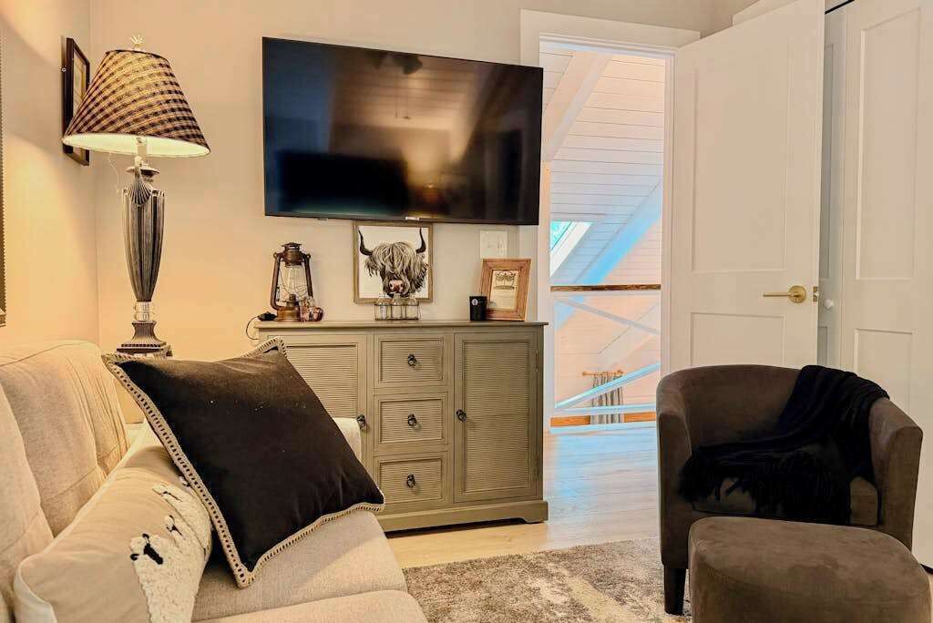 Photo of Livingroom in Sky Valley