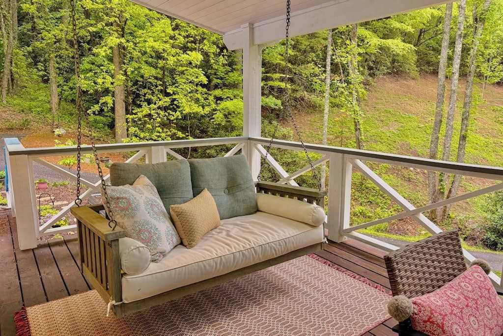 Photo of Patio Balcony in Sky Valley