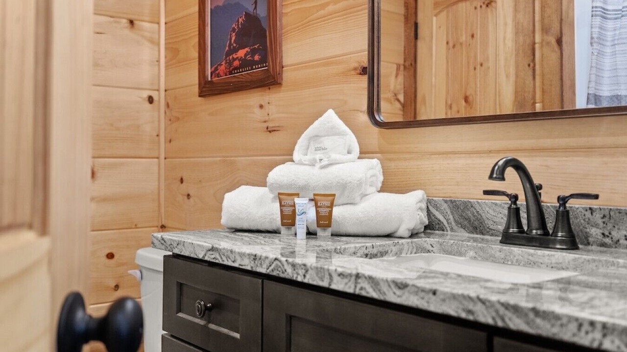 Photo of Bathroom in Rocky Grove