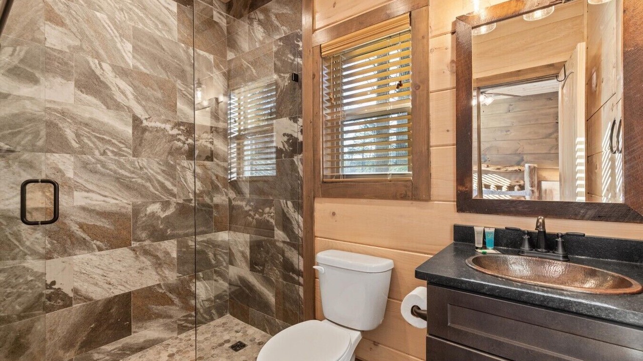 Photo of Bathroom in Rocky Grove