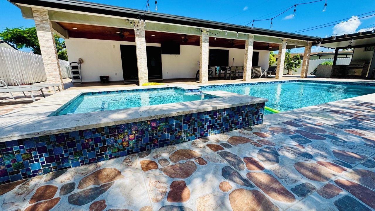 Photo of Outdoor in Palmetto Estates