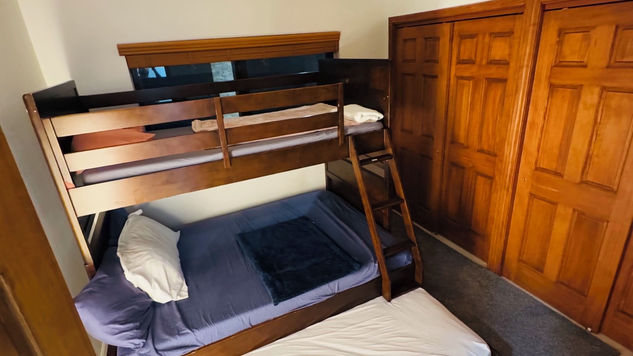 Photo of Bedroom in Palmetto Estates