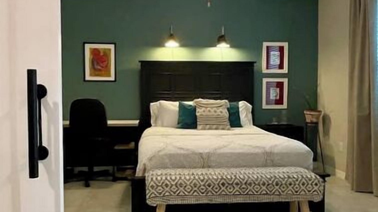 Photo of Bedroom in Nichols