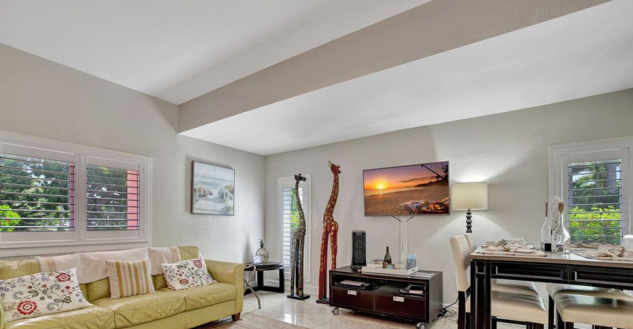 Photo of Bedroom in Lauderdale-by-the-Sea