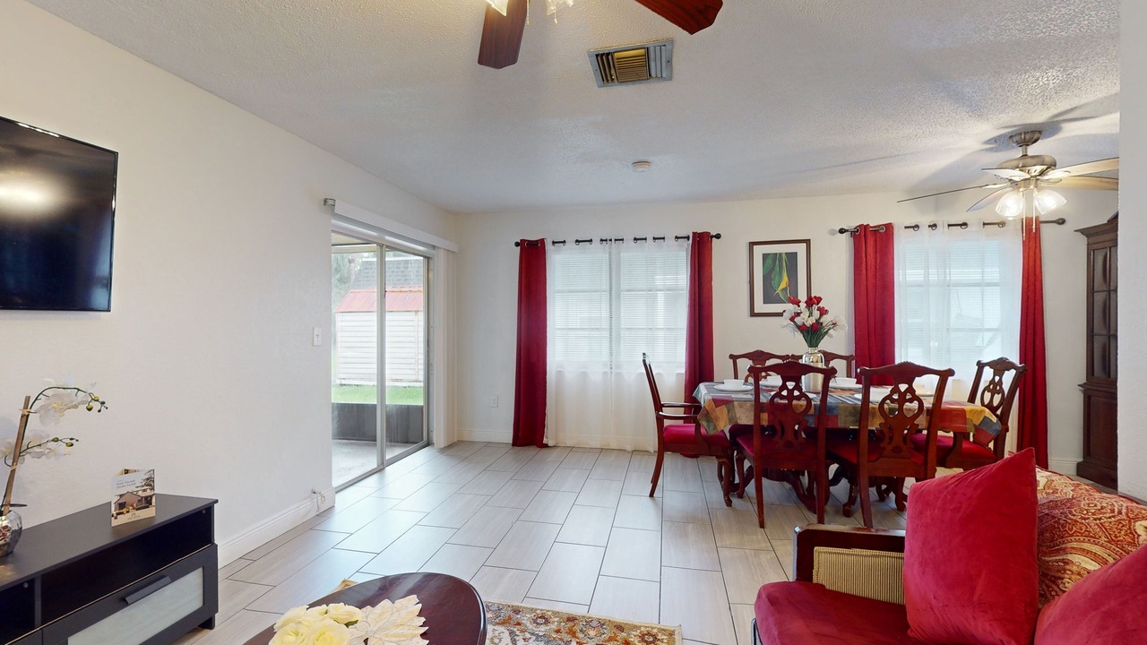 Photo of Livingroom in Largo