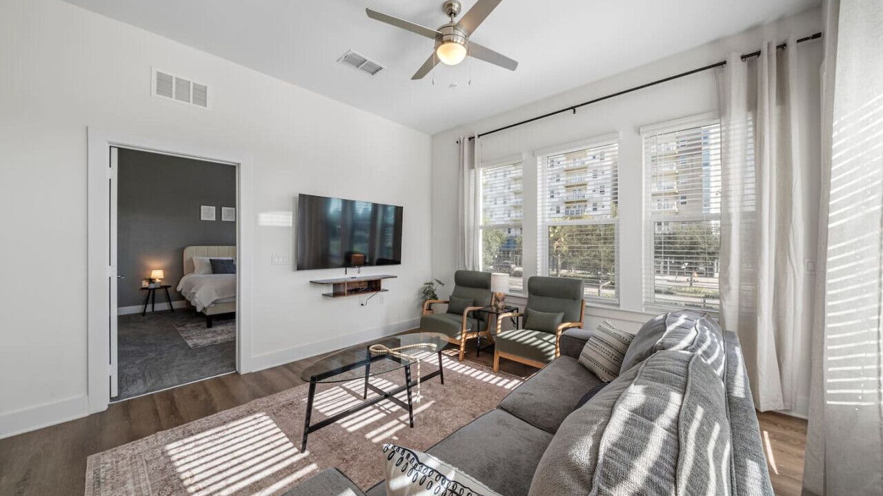 Photo of Livingroom in Tampa