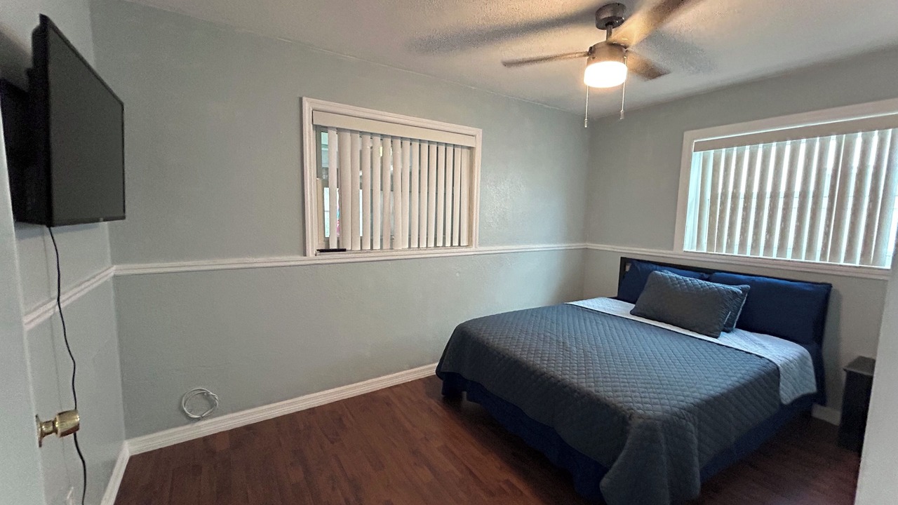 Photo of Bedroom in Pinellas Park