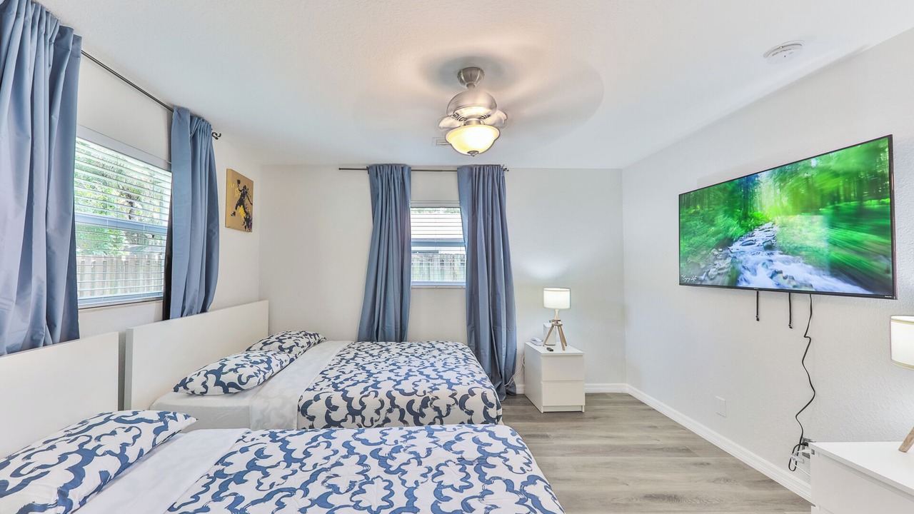 Photo of Bedroom in River Oaks