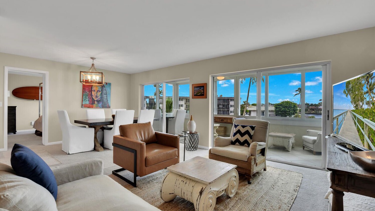 Photo of Livingroom in Moorings