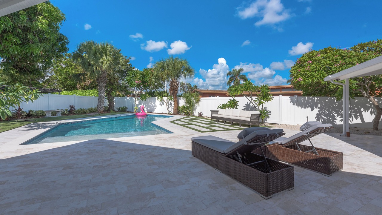Photo of Outdoor in Lake Clarke Shores
