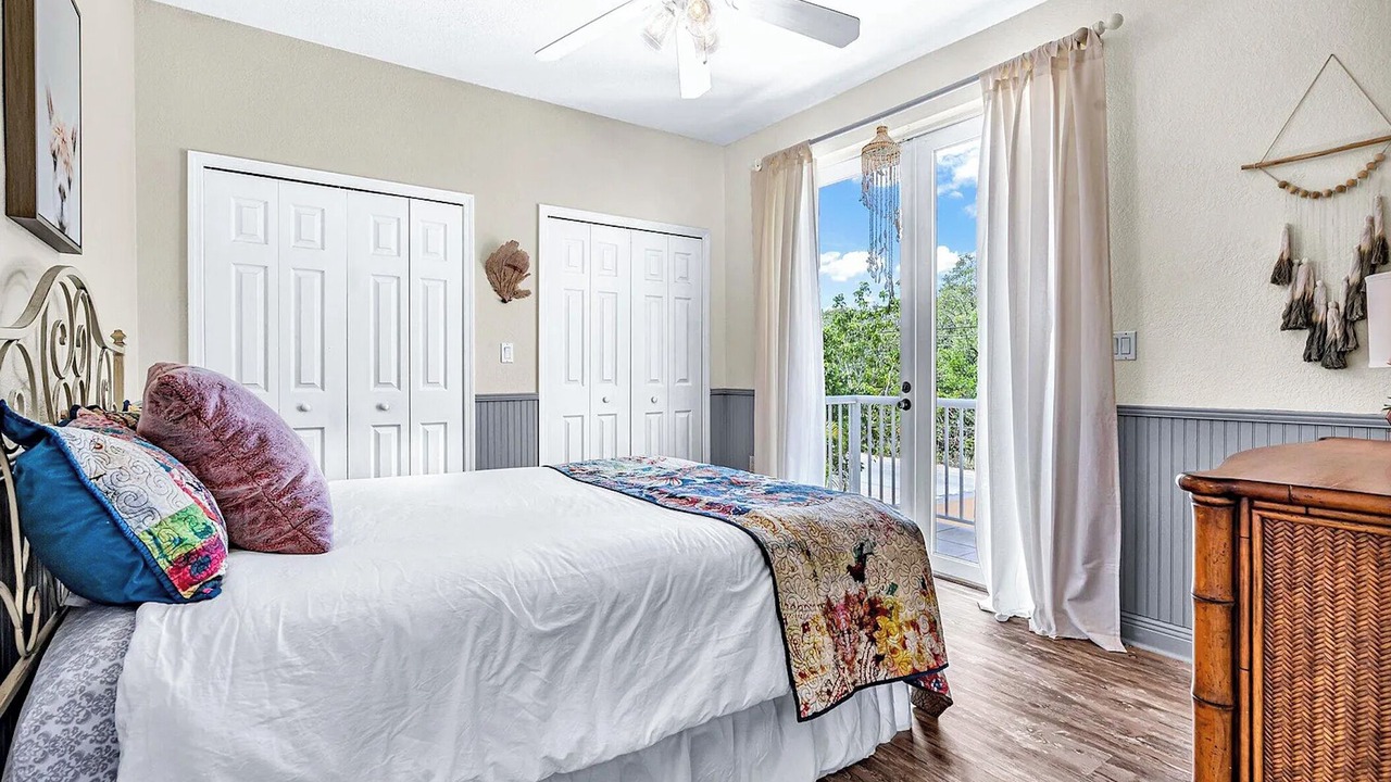 Photo of Bedroom in Twin Lakes